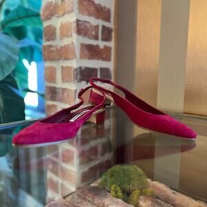MANOLO BLAHNIK Red Suede Slingback Heels SZ 38.5 (US 8.5)